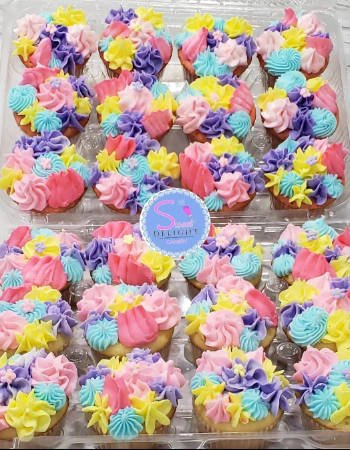 Custom Cakes from Sweet Delight Cakery