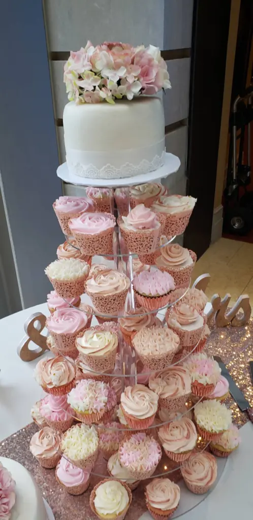 Custom Wedding Cakes by Sweet Delight Cakery